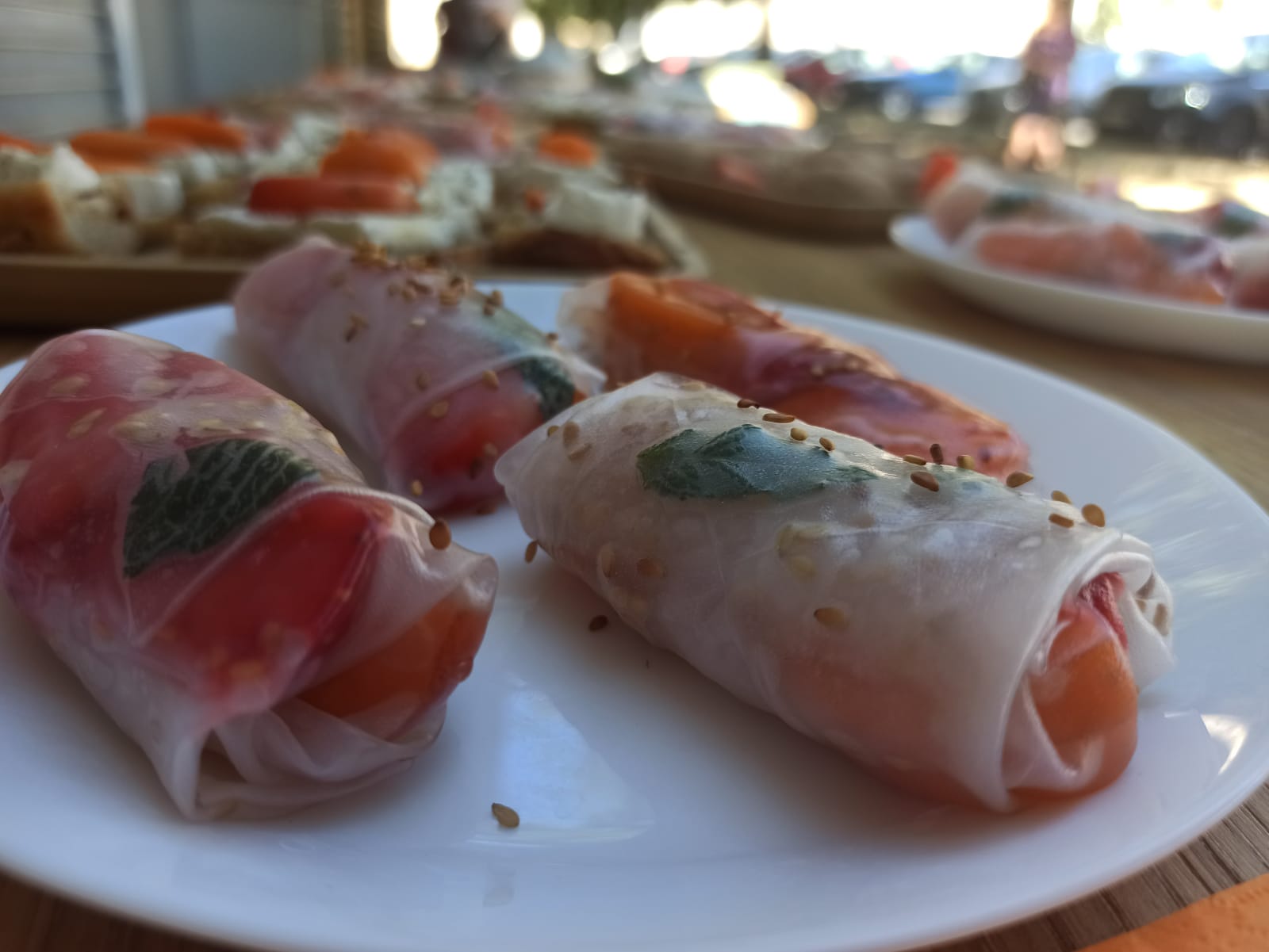 Lancement de l'action : goûter partagé devant la cuisine participative de Griffeuille !